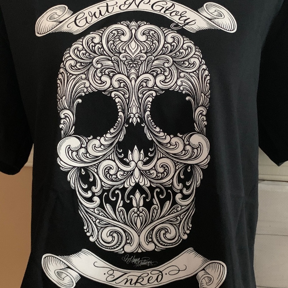 Skull Inked Top - Picture 2 of 5